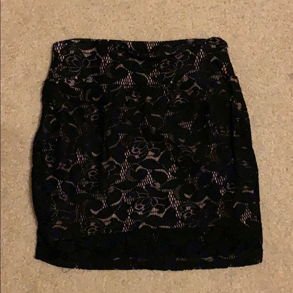 Black Lace Mini Bodycon Skirt